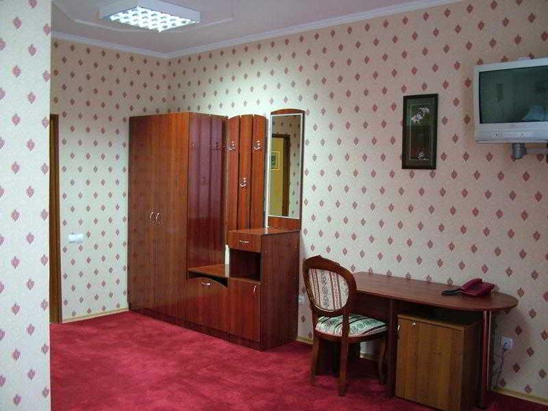 Bed and Breakfast Lidolux Бєльці Екстер'єр фото